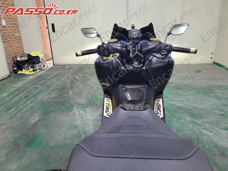 Yamaha T Max 560 - фото 3
