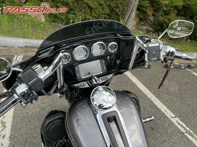 Harley-Davidson Ultra Limited - фото 3