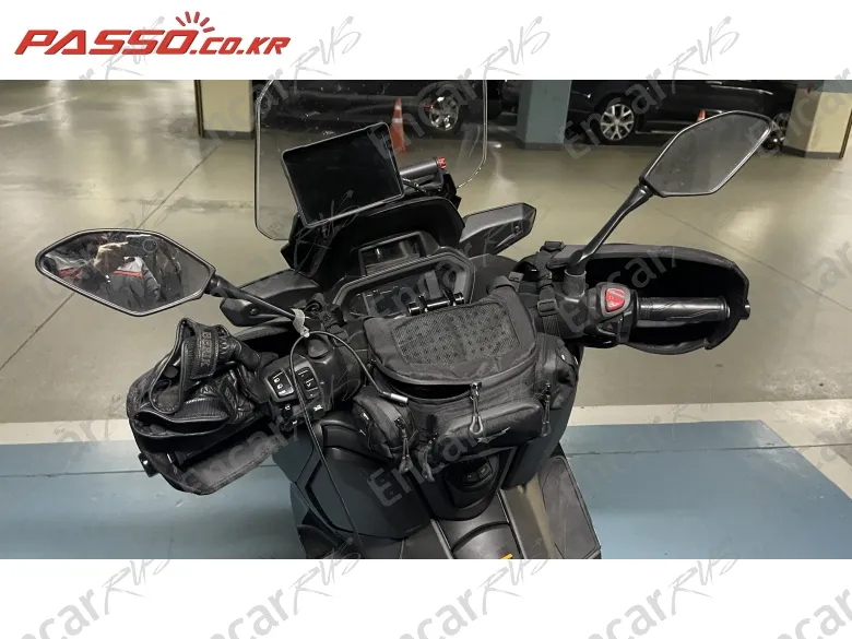 Yamaha X Max 300 Abs - фото 3