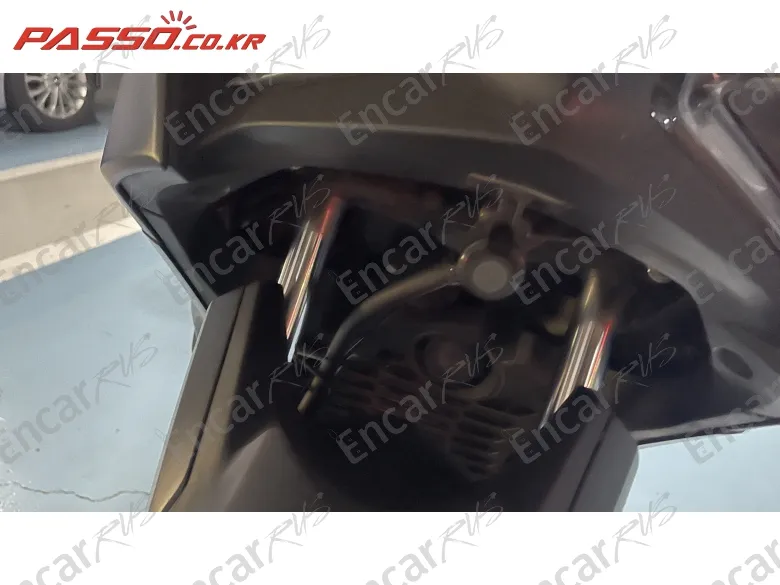 Yamaha X Max 300 Abs - фото 5