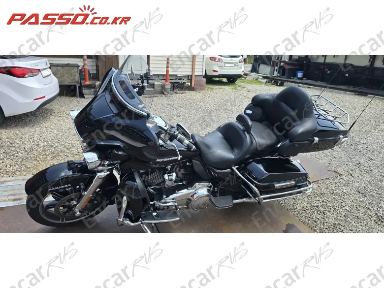 Harley-Davidson Ultra Limited - фото 1