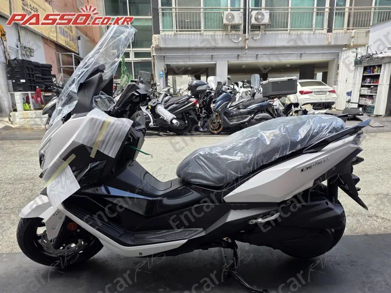 Sym Cruisym 125 Abs - фото 1
