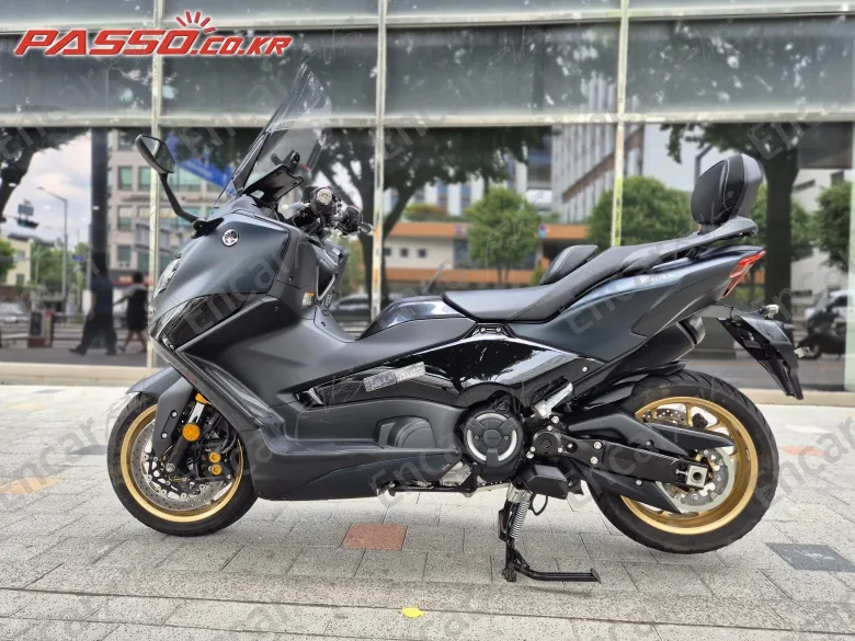 Yamaha T Max 560 - фото 1