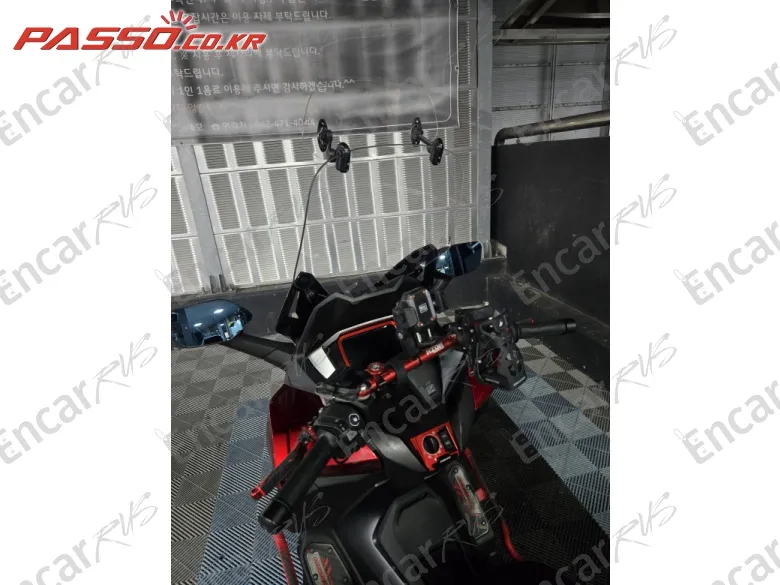 Honda Forza 350 - фото 3