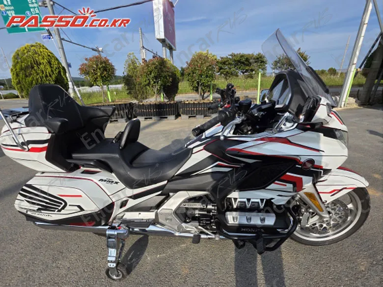 Honda Goldwing 1800 - фото 0