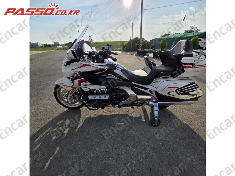 Honda Goldwing 1800 - фото 1
