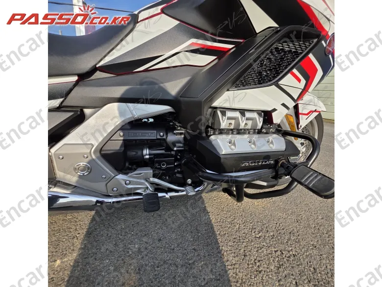 Honda Goldwing 1800 - фото 4