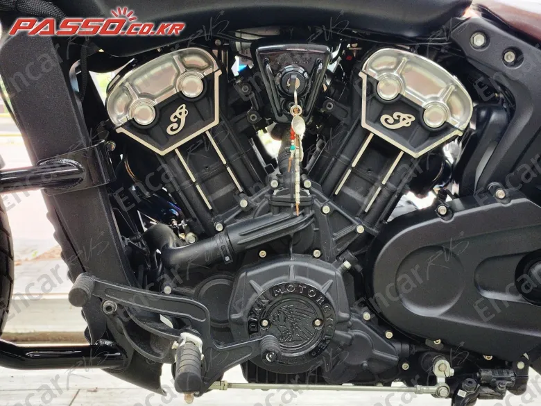 Indian Scout Bobber - фото 4