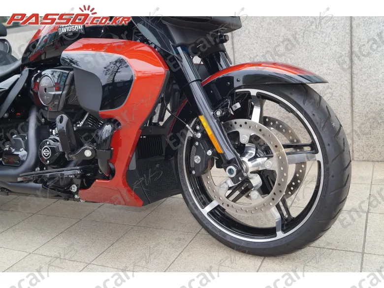 Harley-Davidson Ultra Limited - фото 5