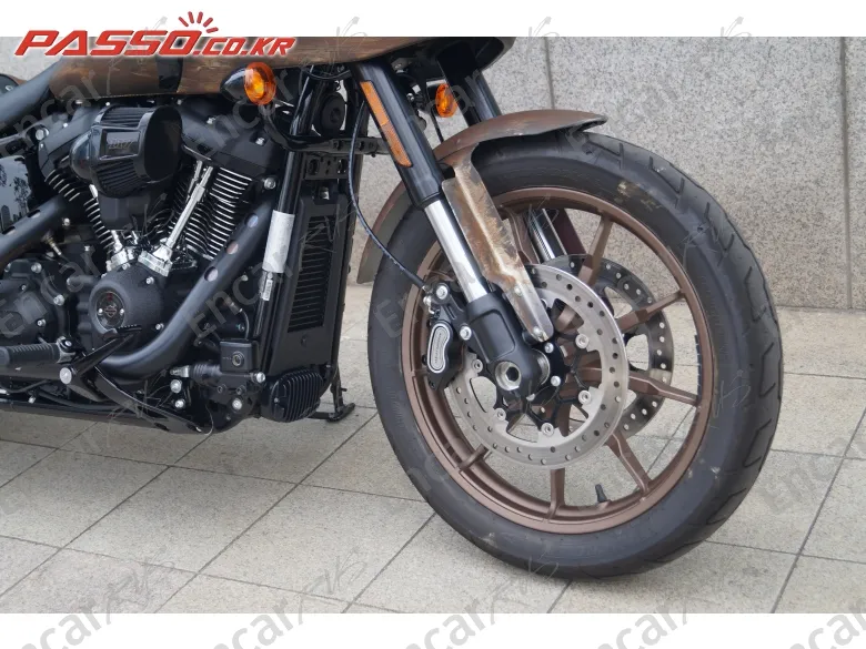 Harley-Davidson Low Rider St - фото 5