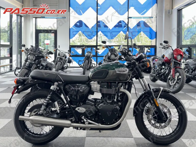 Triumph Bonneville T100 - фото 0