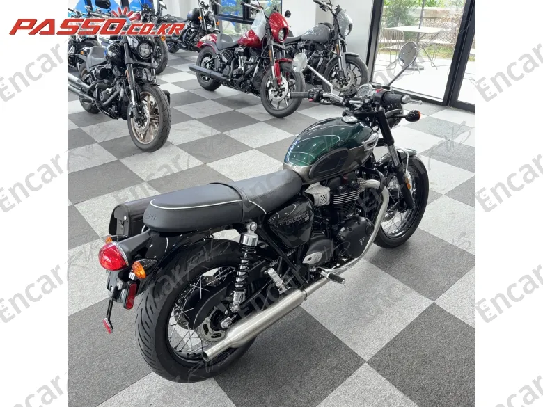 Triumph Bonneville T100 - фото 2