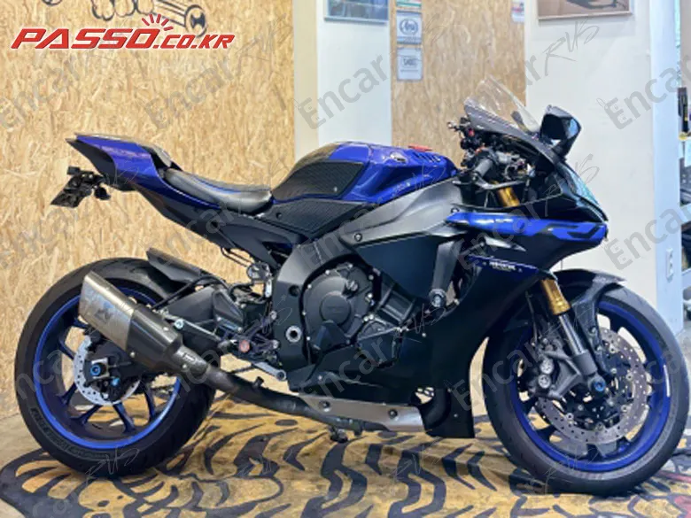 Yamaha Yzf R1 - фото 0