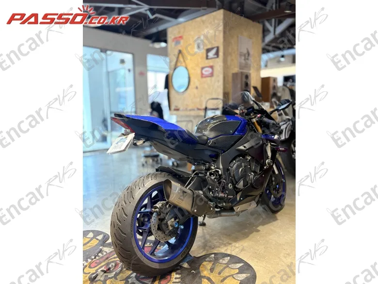 Yamaha Yzf R1 - фото 2