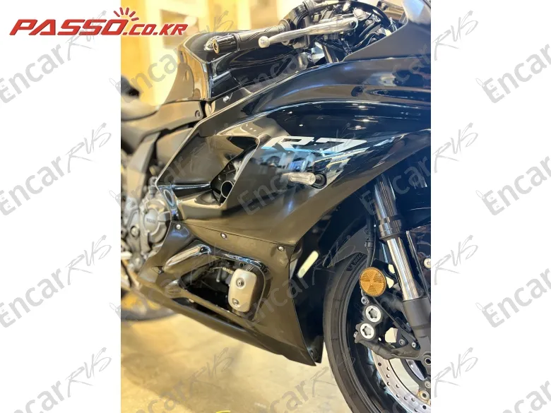 Yamaha Yzf R7 - фото 4