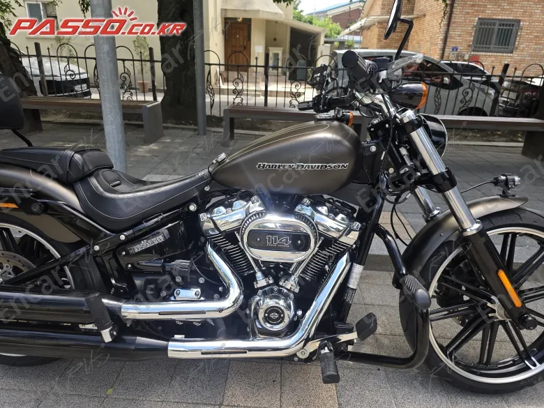 Harley-Davidson Breakout 114 - фото 0