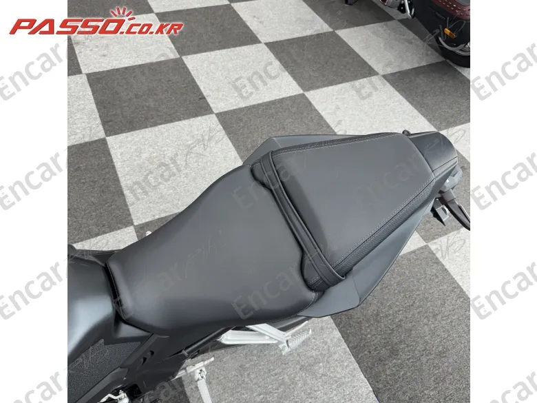 Honda Cb 650 R E-Clutch - фото 6