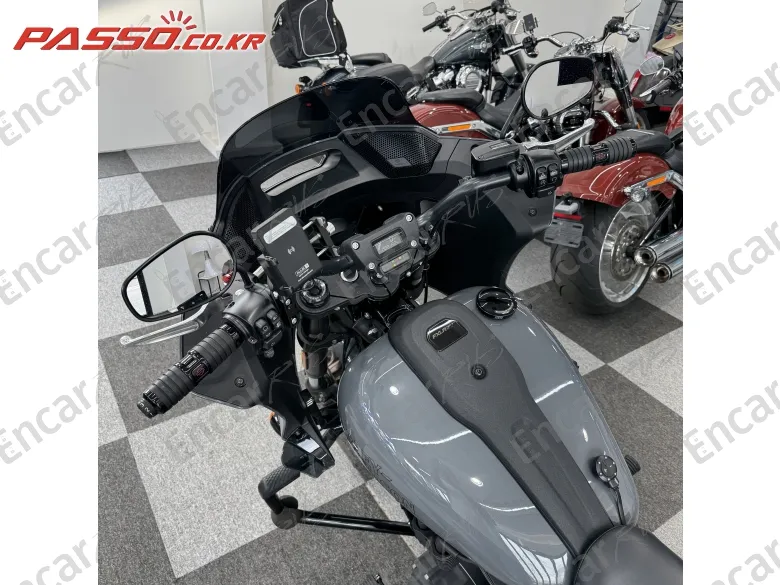 Harley-Davidson Low Rider St - фото 3