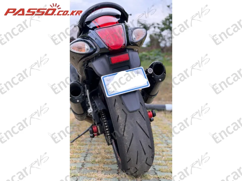 Suzuki Gsx R 1300 Hayabusa - фото 2