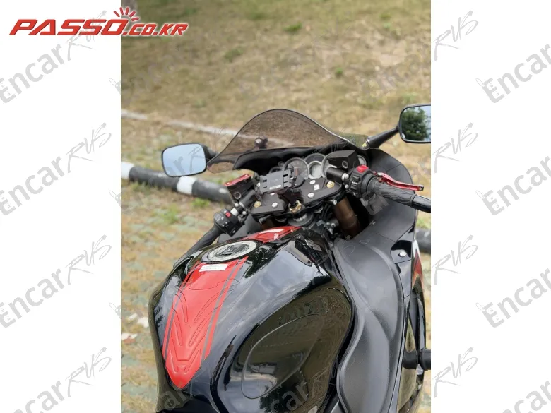 Suzuki Gsx R 1300 Hayabusa - фото 3