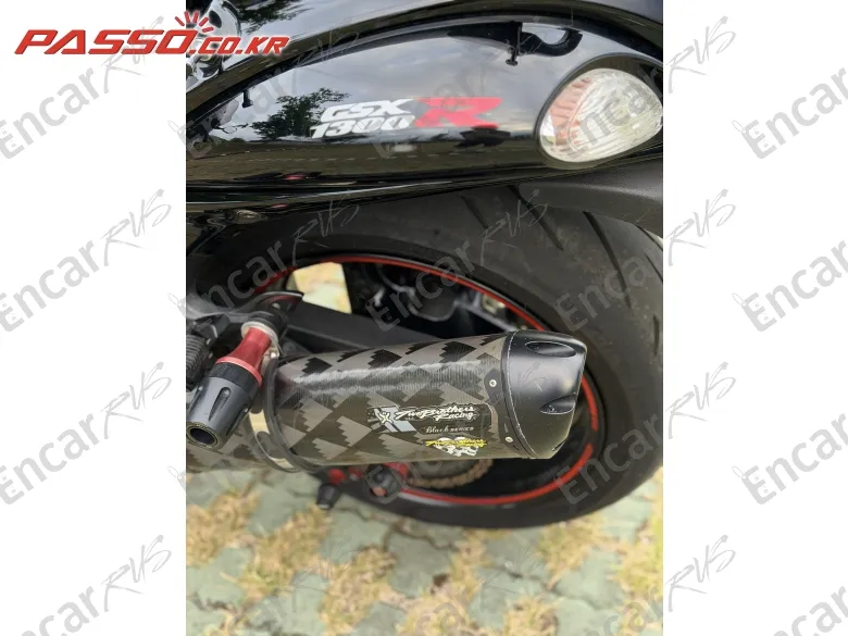 Suzuki Gsx R 1300 Hayabusa - фото 6