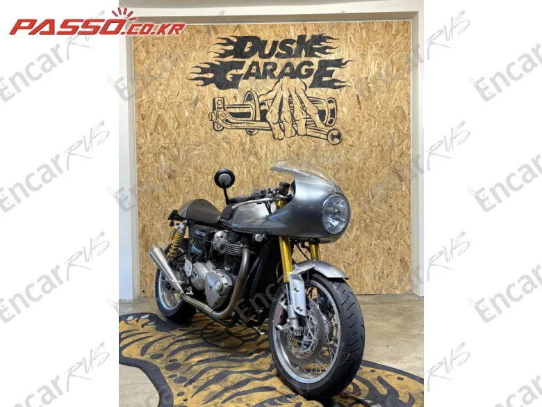 Triumph Thruxton R - фото 3