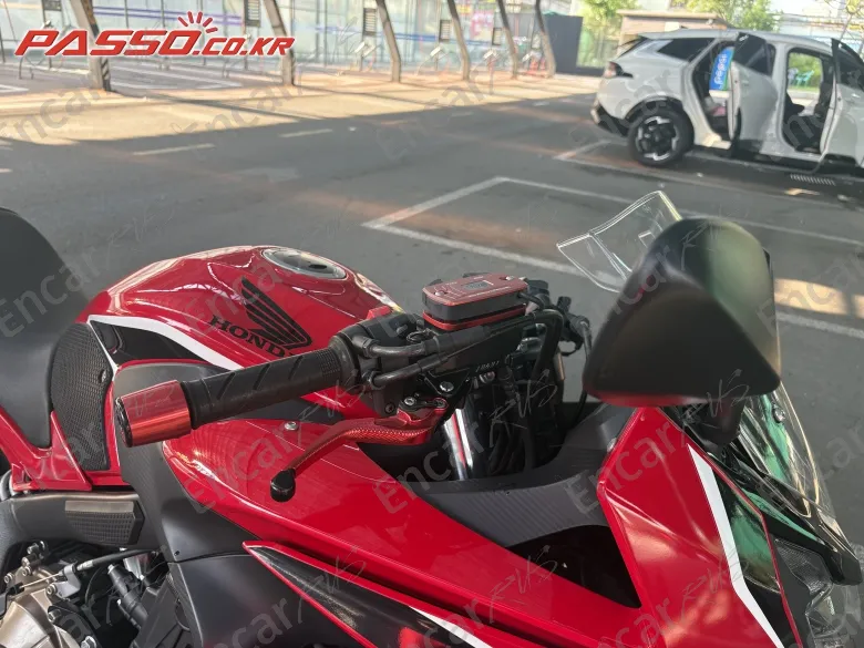 Honda Cbr 650 F - фото 4