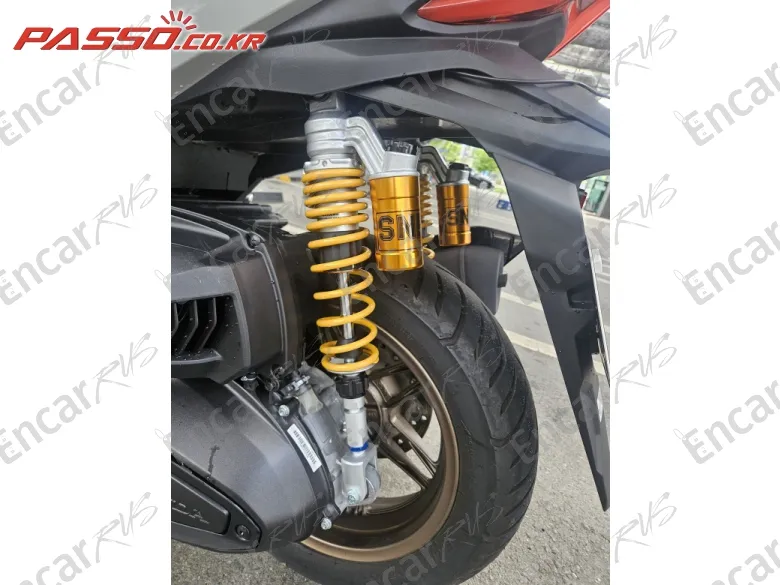 Honda Forza 350 - фото 4