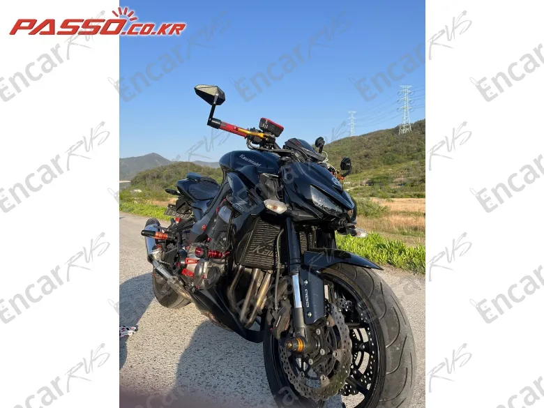 Kawasaki Z 1000 - фото 4