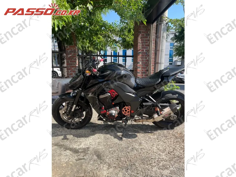 Kawasaki Z 1000 - фото 6