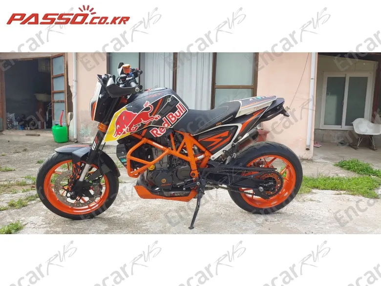 Ktm 690 Duke R - фото 1