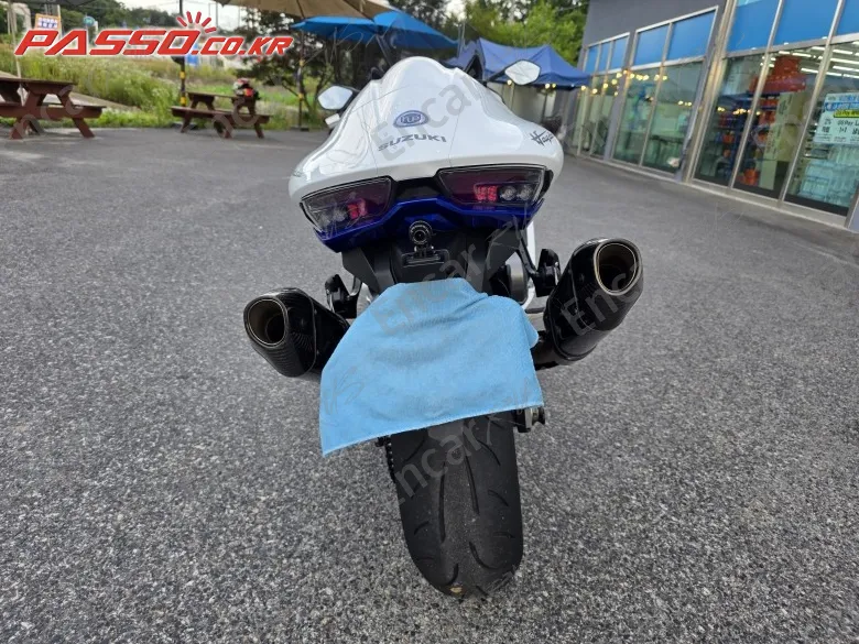 Suzuki Gsx R 1300 Hayabusa - фото 2