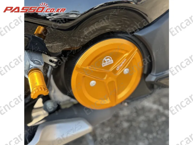 Yamaha T Max 560 - фото 4