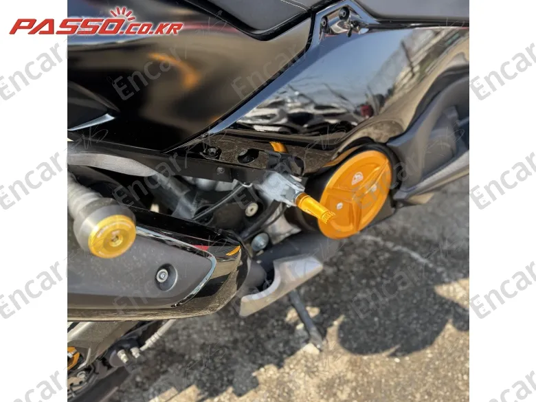 Yamaha T Max 560 - фото 6