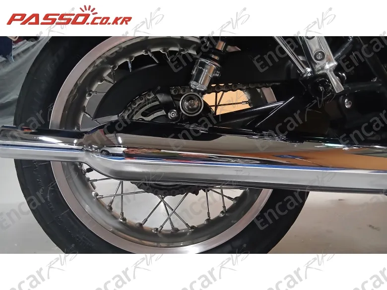 Triumph Bonneville T120 - фото 6