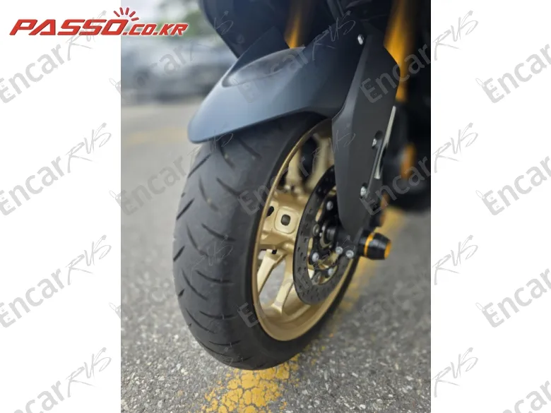 Yamaha T Max 560 - фото 5