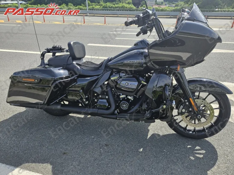 Harley-Davidson Road Glide Special - фото 0