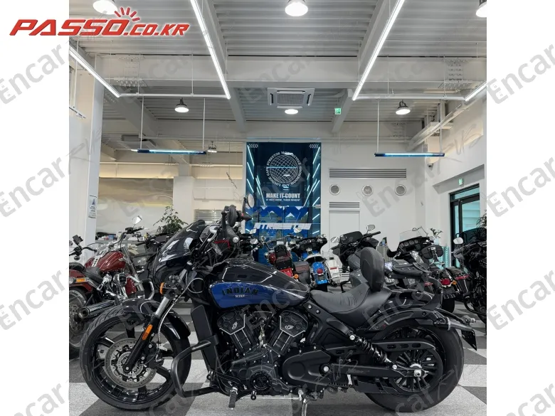 Indian Scout Rogue - фото 1