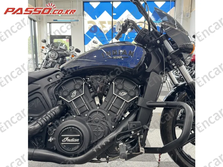 Indian Scout Rogue - фото 4