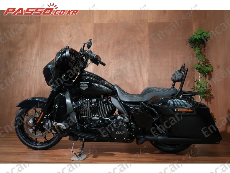 Harley-Davidson Flhxs Street Glide Special - фото 1