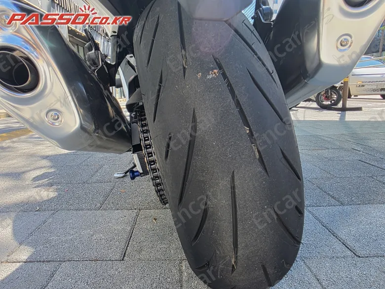 Suzuki Gsx R 1300 Hayabusa - фото 5