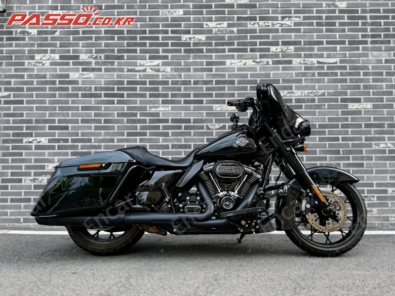 Harley-Davidson Flhx - фото 0
