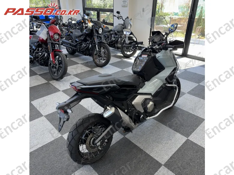 Honda X Adv - фото 2