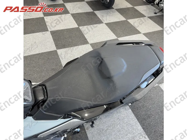 Honda X Adv - фото 6