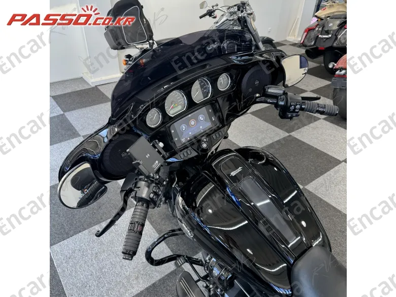 Harley-Davidson Flhxs Street Glide Special - фото 3