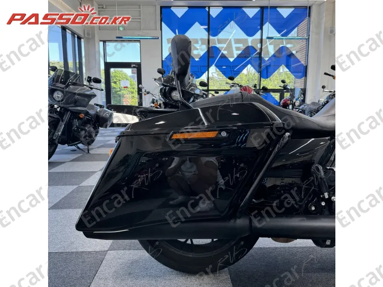 Harley-Davidson Flhxs Street Glide Special - фото 5