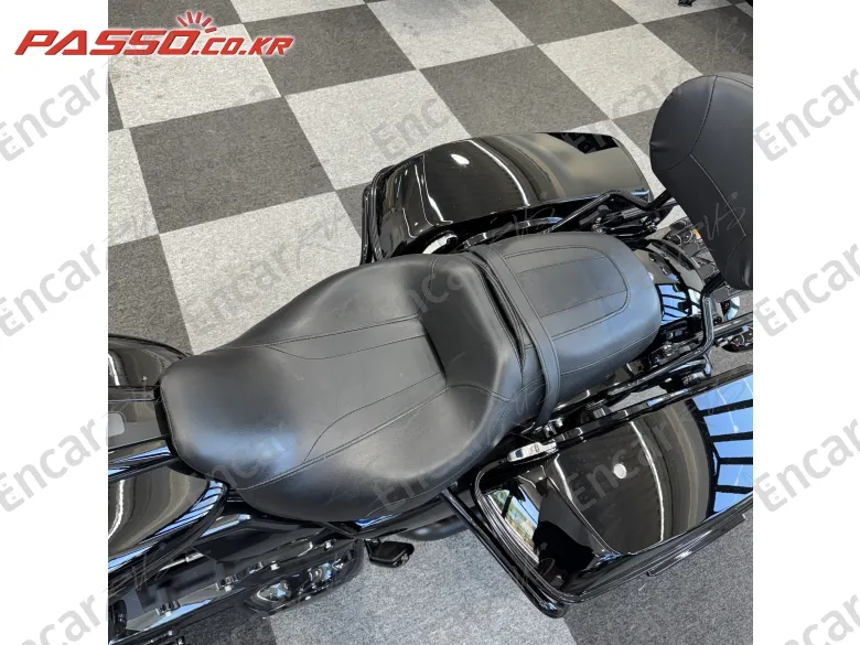Harley-Davidson Flhxs Street Glide Special - фото 6