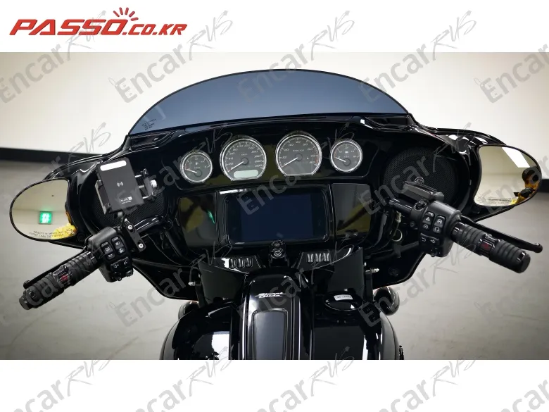 Harley-Davidson Flhxs Street Glide Special - фото 3