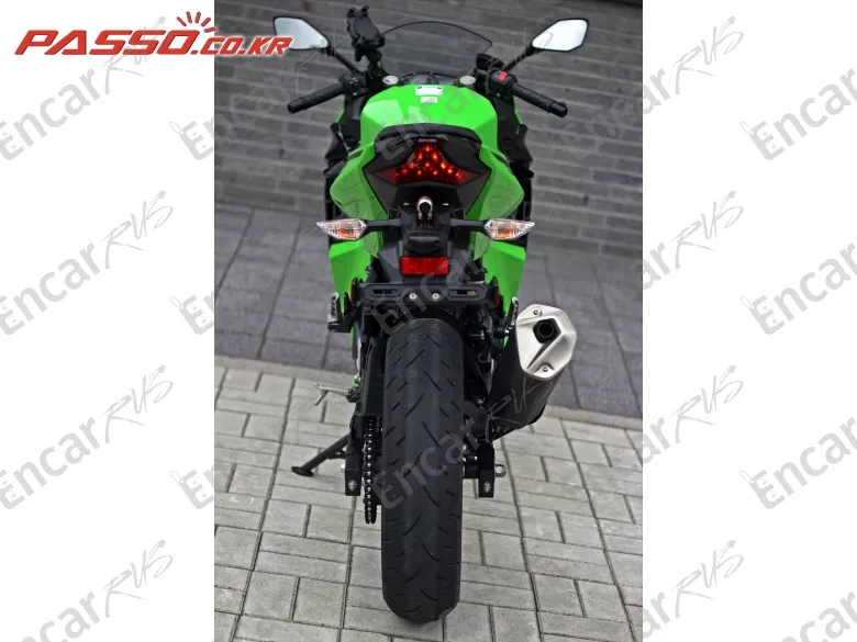 Kawasaki Ninja 400 Abs - фото 2