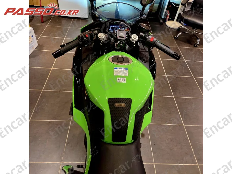 Kawasaki Zx 500 R - фото 3